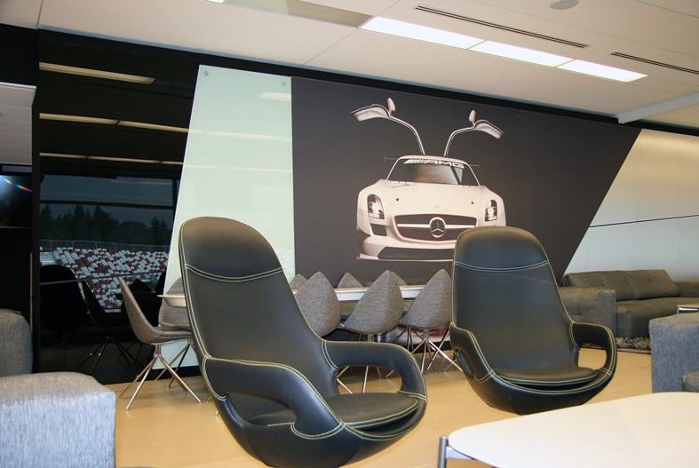 <p>Mercedes-AMG&nbsp;VIP Lounge</p>