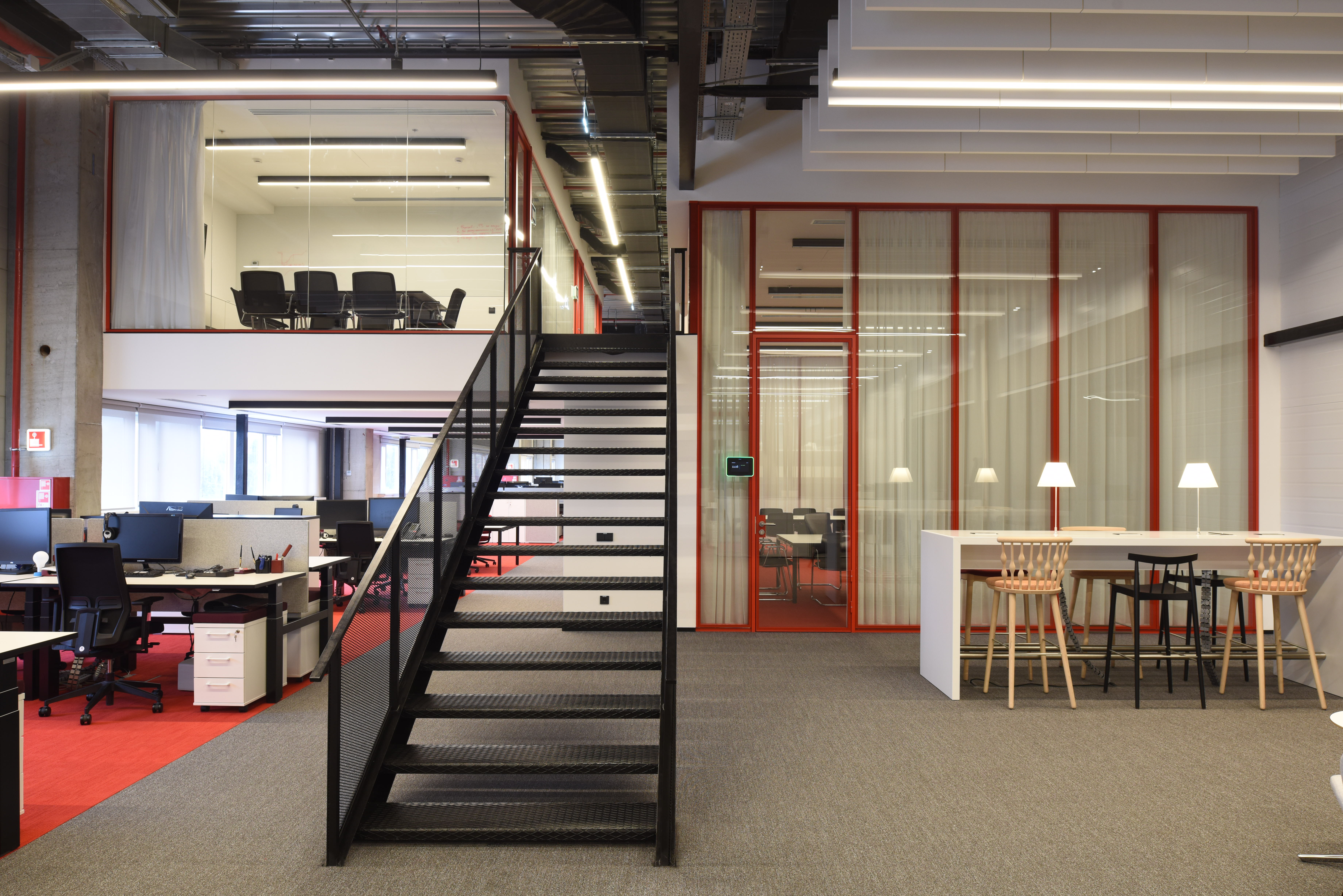 <p>HILTI (Центр Разработок)</p>